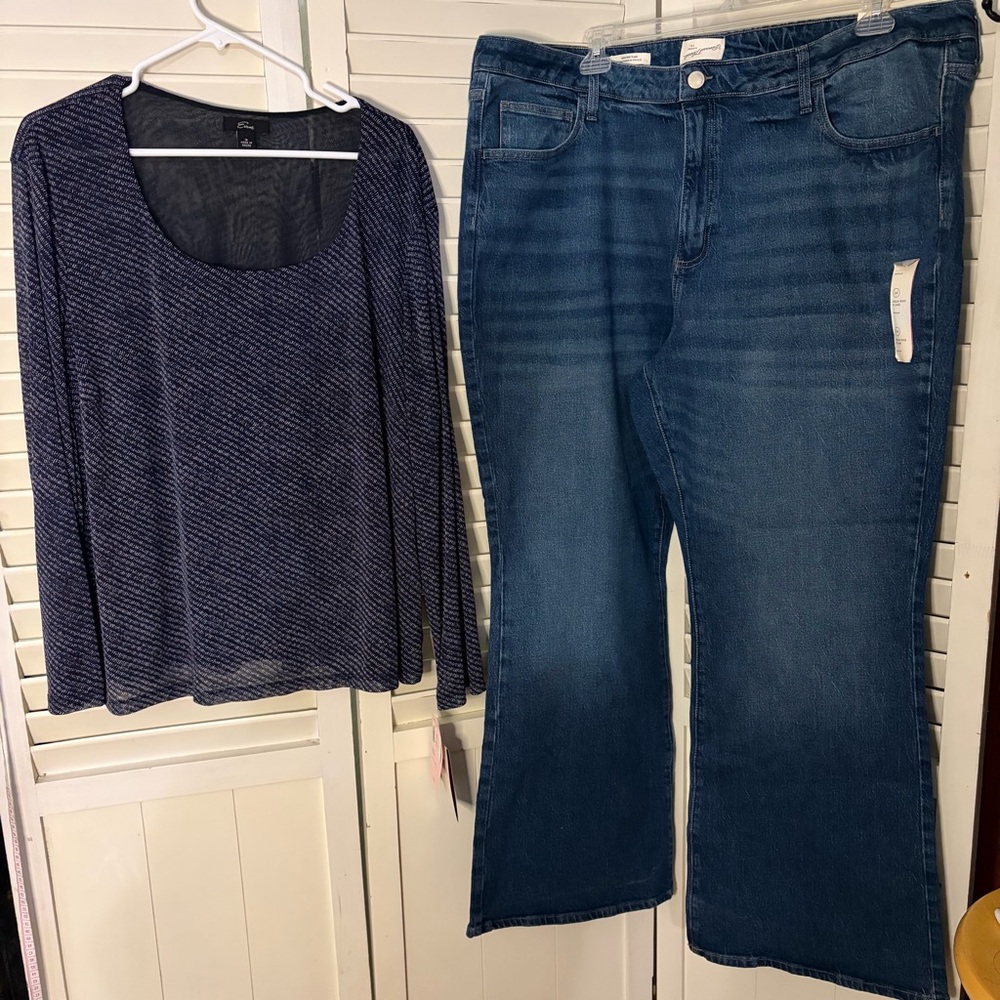 Two piece outfit PREMIUM including NWT flare UT jeans and a NWT Emme top